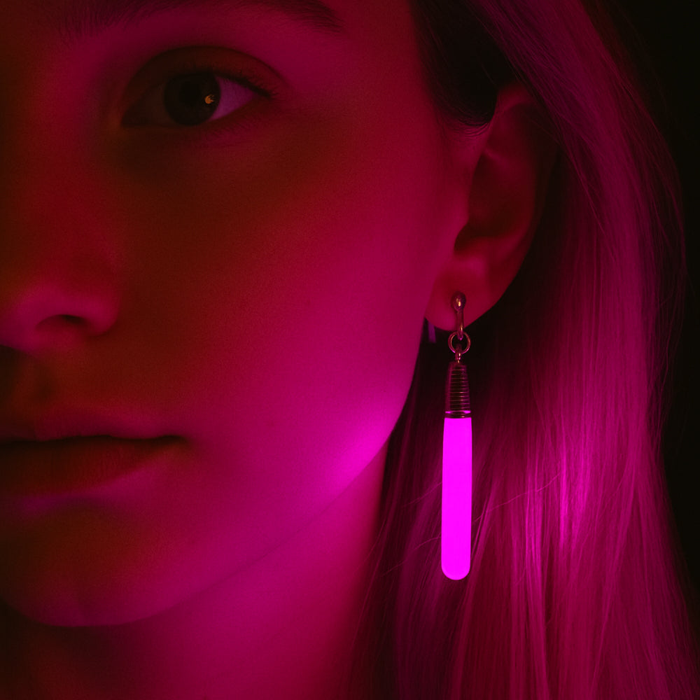 Glow-in-the-dark øreringe – Skru op for lyset og festen!