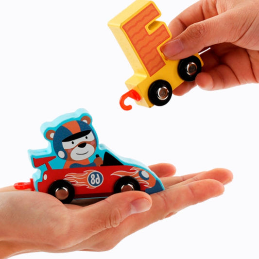 Alfabet tog m/figurer i træ
