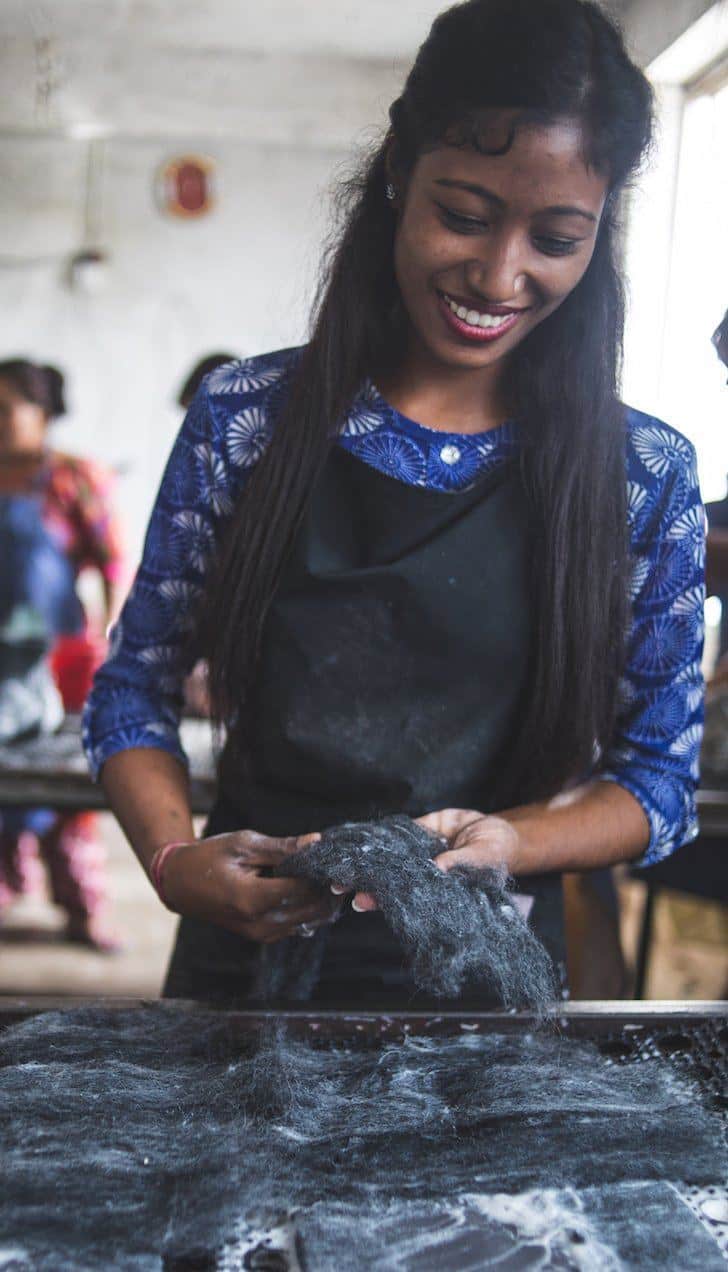 Uldtøffel (100% ren uld) m/sål i skind - Dansk Design fra SHUS