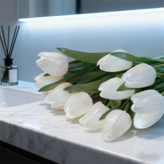 LED Tulipanbuket – 10 Hvide Tulipaner med Varmt Stemningslys