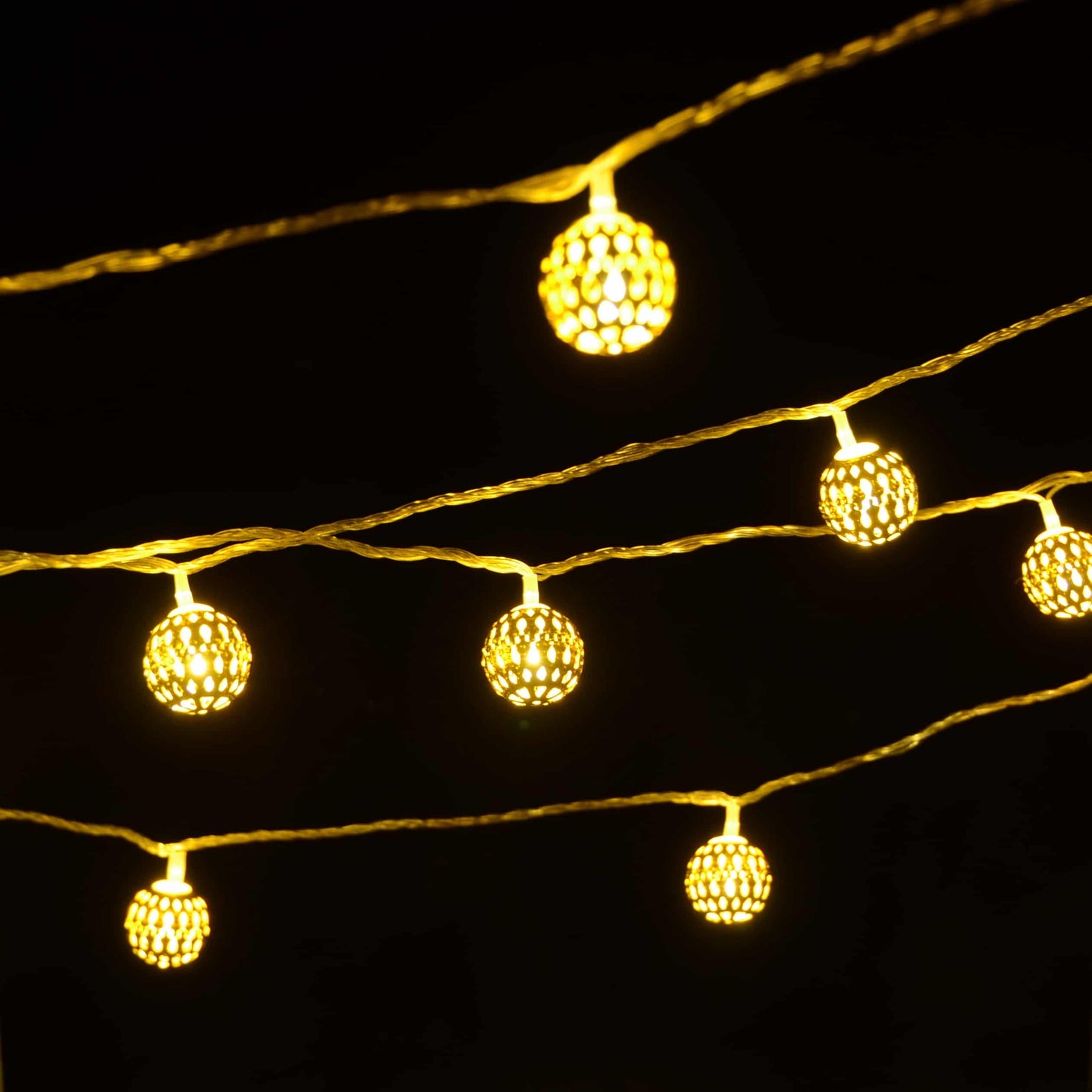 LED-Lyskæde med 20 Kugler - Guld (3 meter)