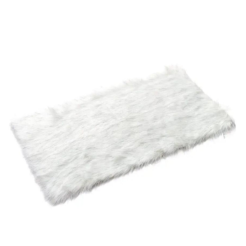 Faux Fur tæppe 60 x 90 cm hvid