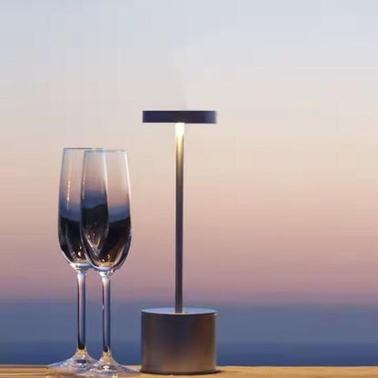 LED Bordlampe, genopladelig - Moderne og Minimalistisk
