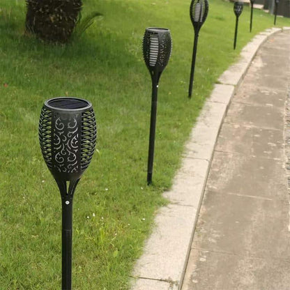 2 stk. flammende LED fakler på spyd med solceller til haven (78 cm.)