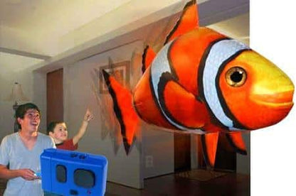 Oppustelig Flyvende fisk - fjernstyret (haj eller nemo)