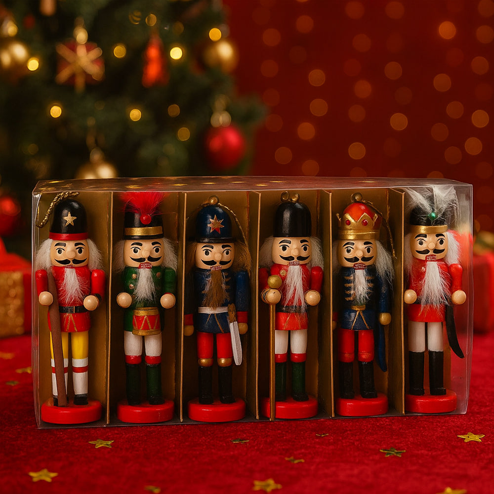 Nøddeknækker figurer i Træ  - 12,5 cm, sæt med 6 figurer -