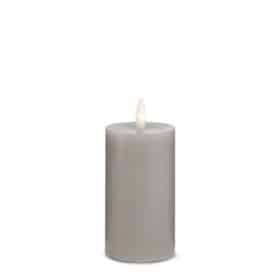 LED Stearinlys - 1 stk. - ø5,5 x 12,5 cm - m/3D flamme - (flere farver)
