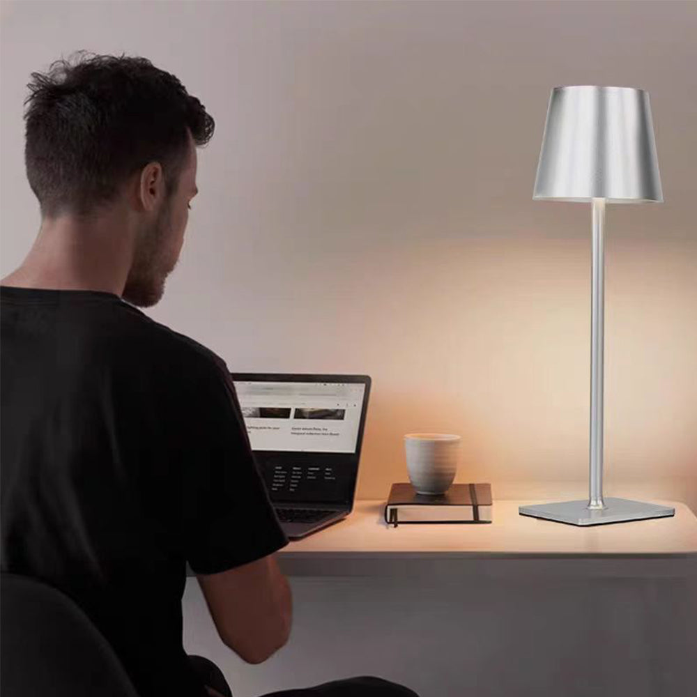 Bordlampe LED m/touch & genopladelig funktion