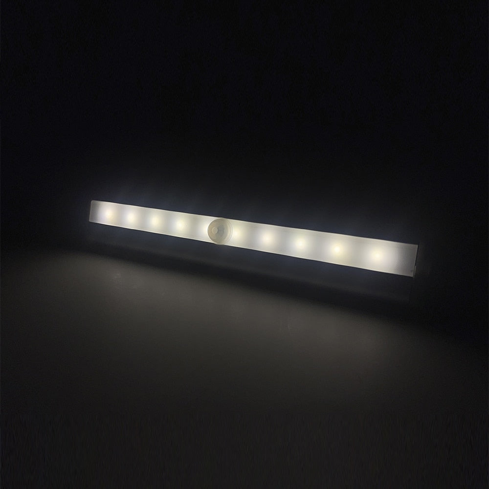 LED skabslampe m/sensor - varm hvid - 200 Lumen