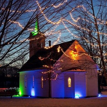 Lyskæde m/30 kugler - oplades via solcellepanel for opladning