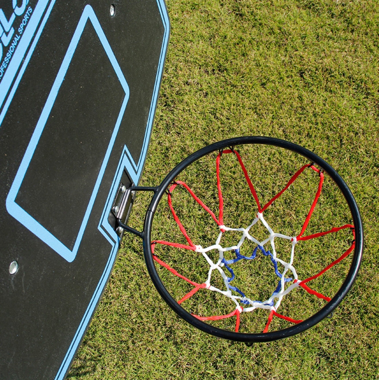 Basketballkurv på stander Ø 34 cm.
