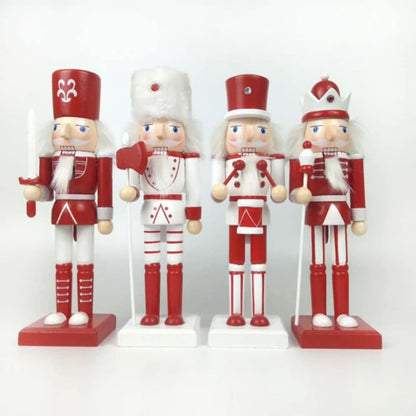 Nøddeknækker figurer i Træ  - 24 cm, sæt med 4 figurer -